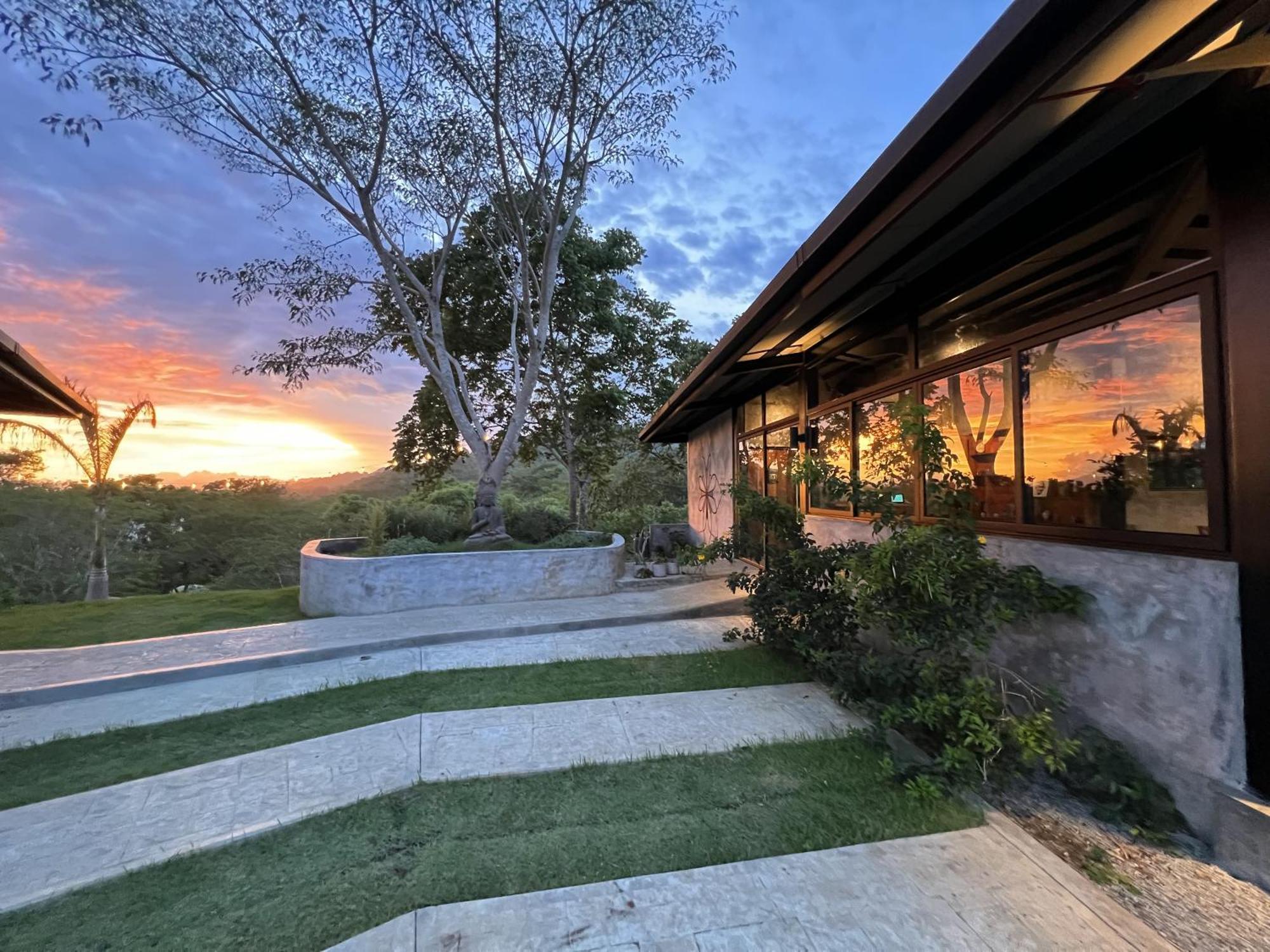 Alaya Yoga & Surf & Retreat Hotel Playa Venao Bagian luar foto